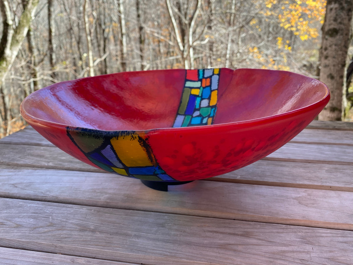 Red Convergence Mosaic Vessel