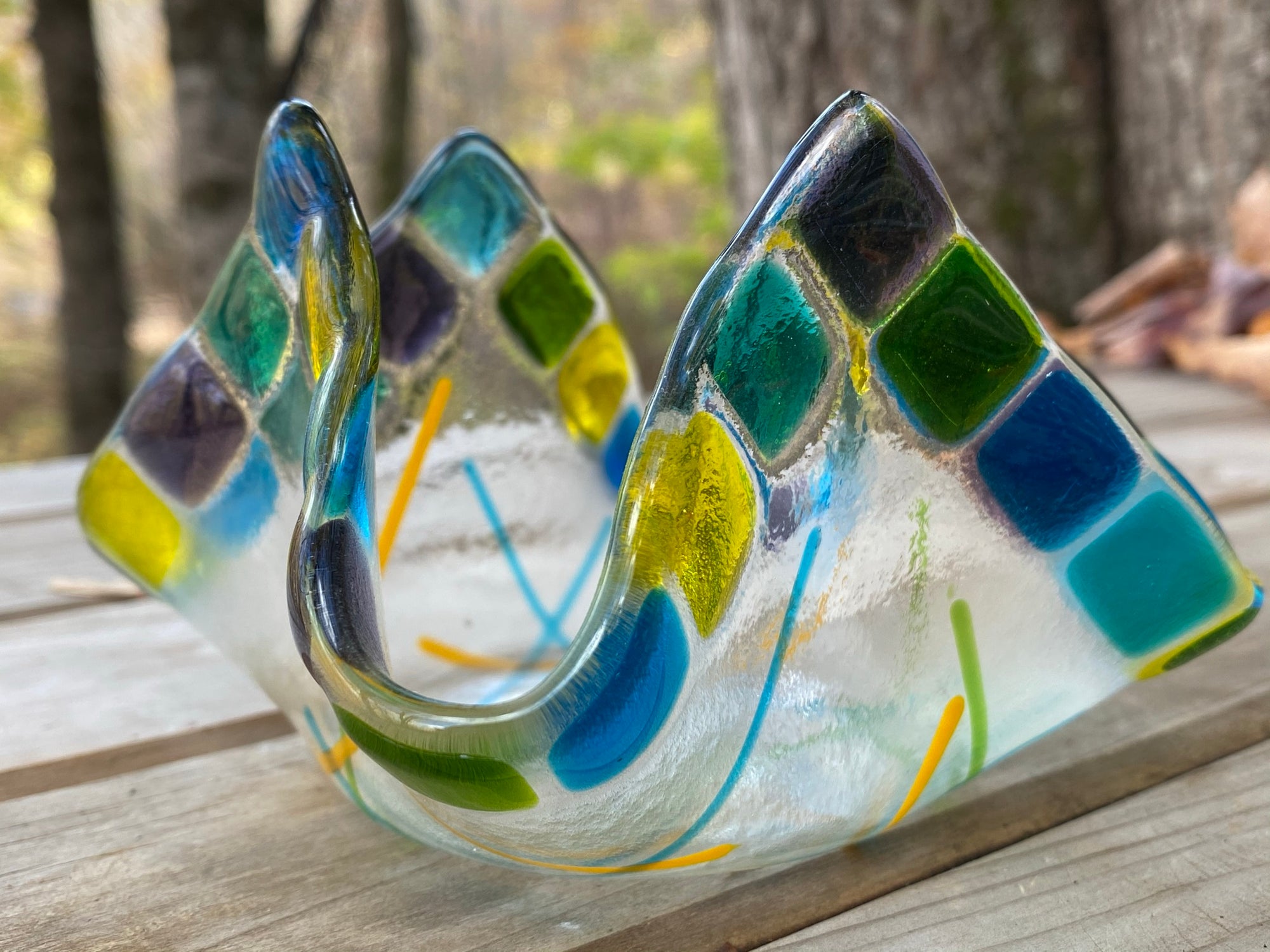 Undulating Waves Tealight Holder