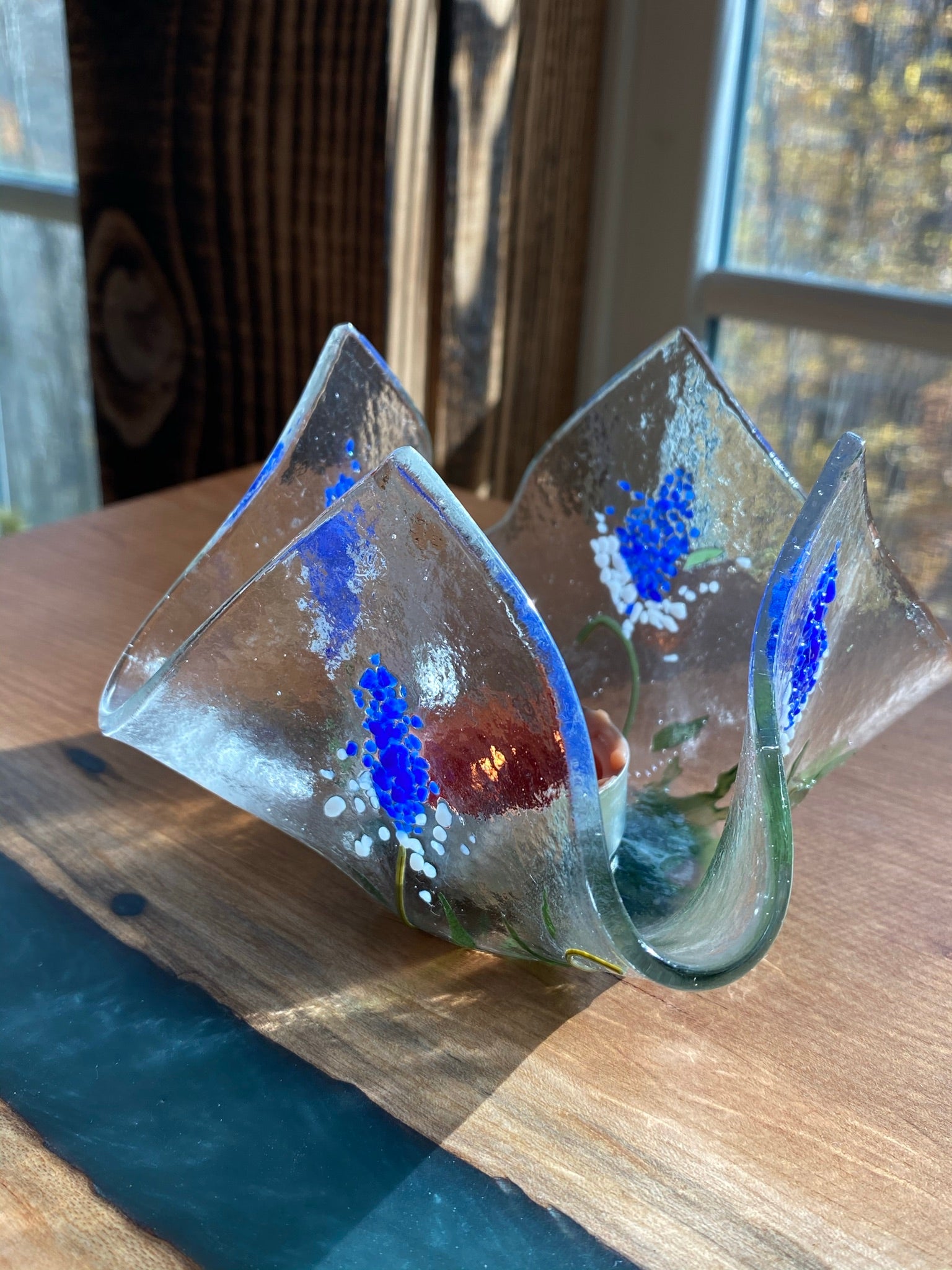 Undulating Waves Tealight Holder